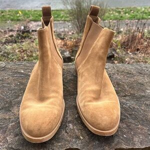 Everlane Women's Mustard Suede The Modern Chelsea Boot, Size 8.5